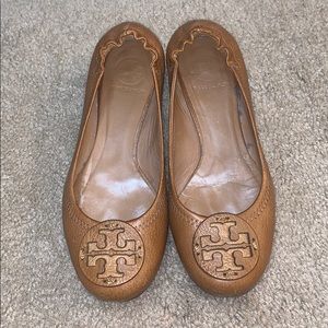 Used Tory Burch Reva Logo Flats